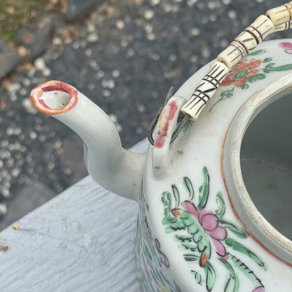 Antique Chinese Porcelain Famille Rose Hand Painted Teapot Qing - Republic - Picture 6 of 16